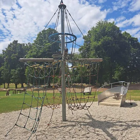 Appartementhaus Kastanie Ξενοδοχείο με διαμερίσματα