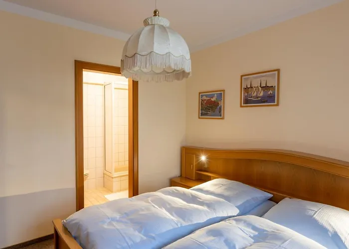 Appartementhaus Kastanie 3* Бад-Фюссинг