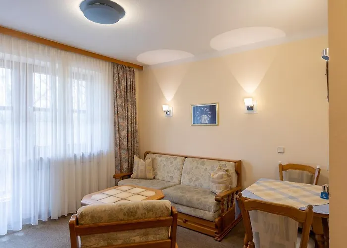 Appartementhaus Kastanie 3*