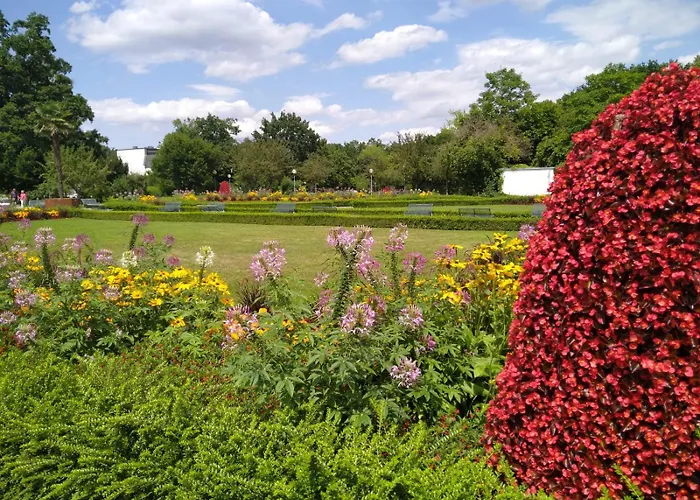 Апарт-отель Appartementhaus Kastanie 3*