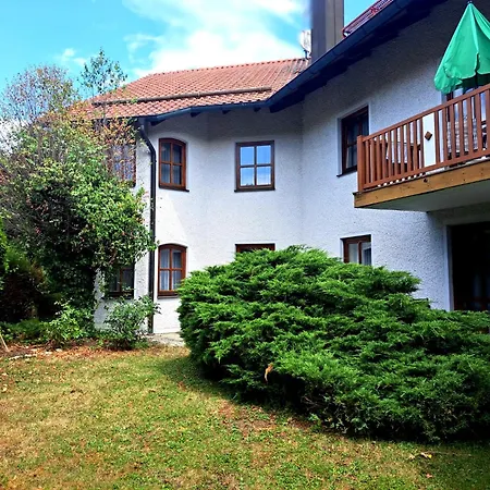 Appartementhaus Kastanie Aparthotel